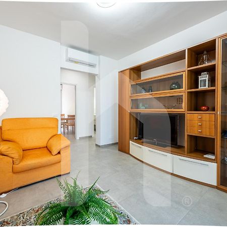 Appartement Homiday - New House - Pisa Aeroporto - Free Parking Extérieur photo